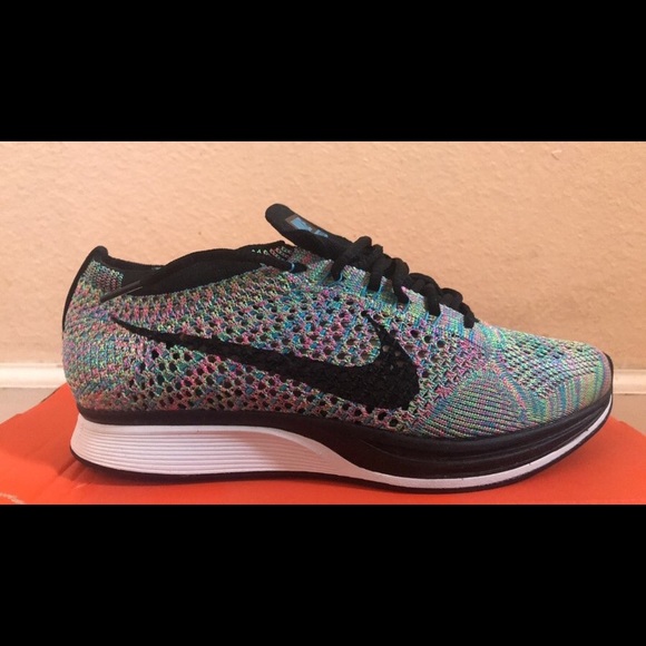 flyknit racer size 7